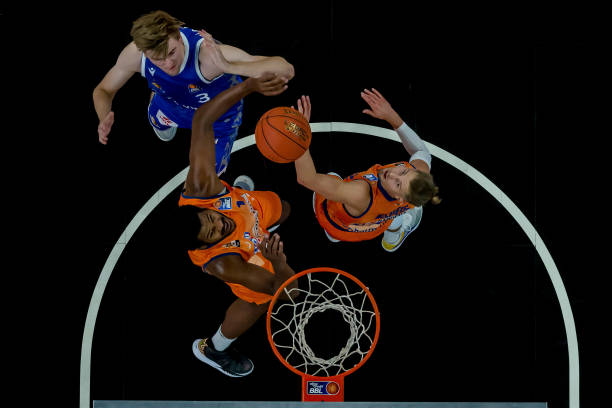 归化涉及到 归化涉及到