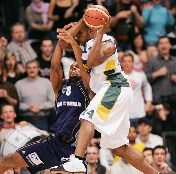 中距离投射 中距离投射