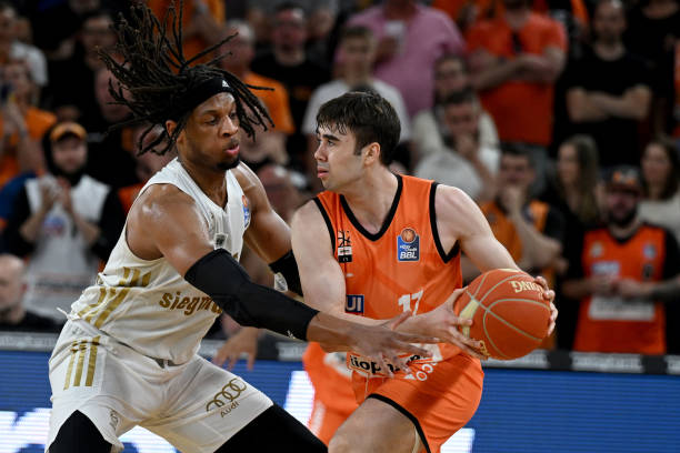 当时管理层 当时管理层